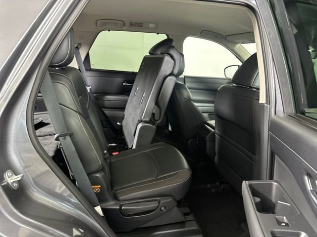 Used 2023 Nissan Pathfinder SL image 27
