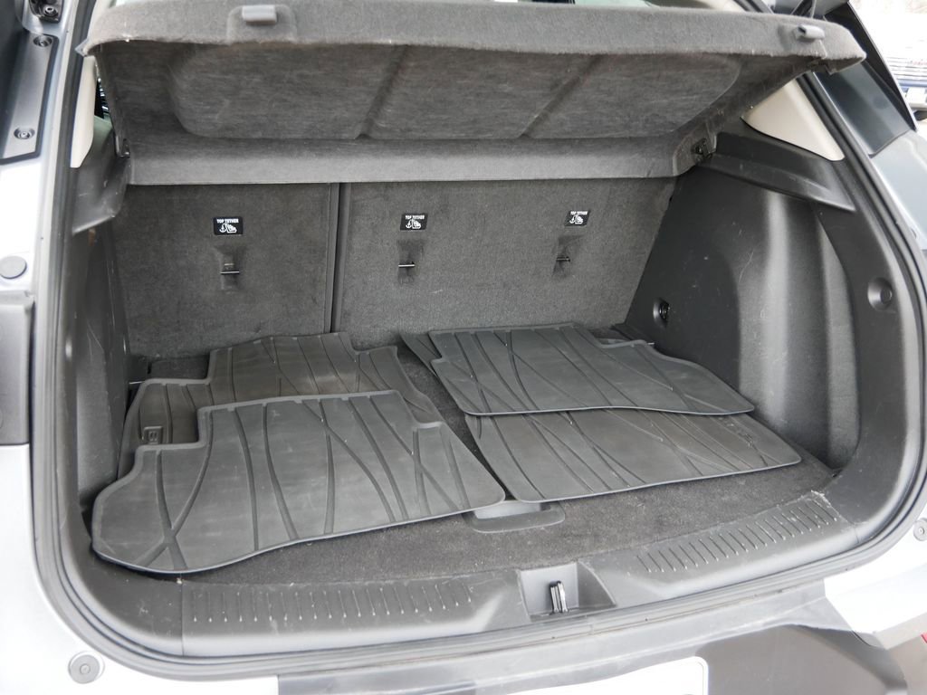 Used 2023 Buick Encore GX Preferred w/ Cold Weather Comfort Package AWD/4WD image 13