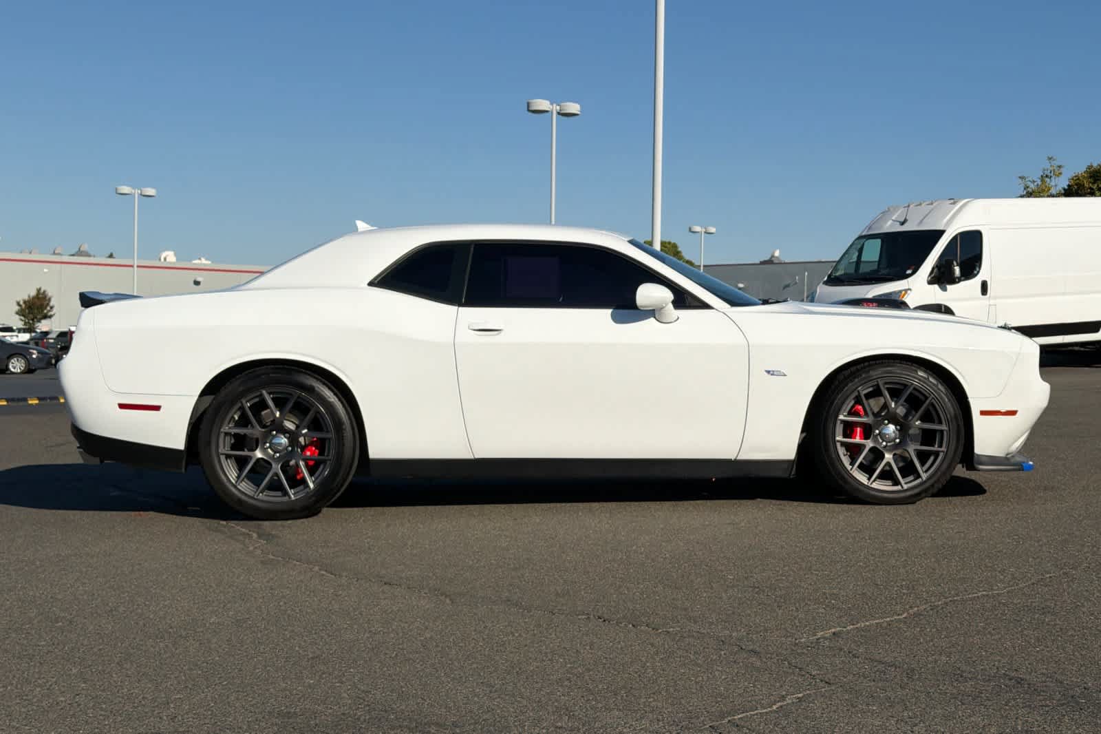 Used 2019 Dodge Challenger R/T Scat Pack w/ Shaker Package RWD image 5