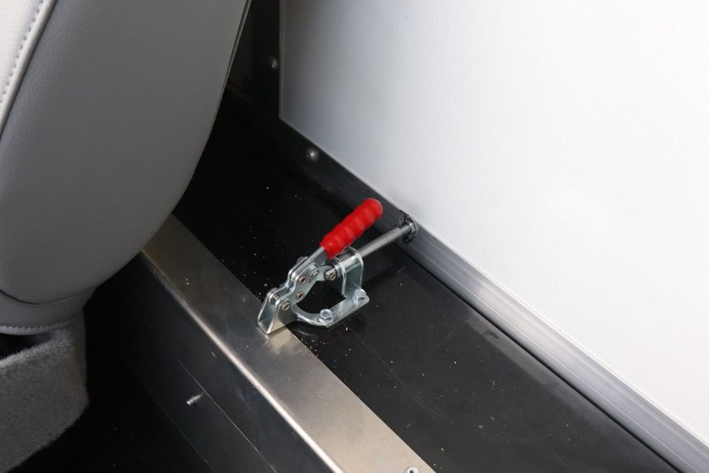 New 2027 Ford E-450 and Econoline 450 Super Duty w/ Power Equipment Group image 14