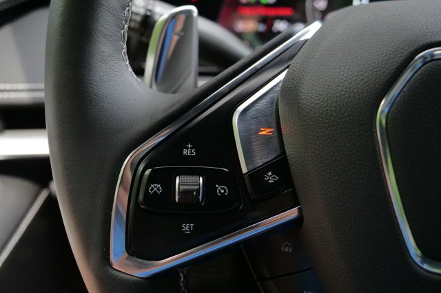 Used 2024 Chevrolet Corvette Z06 image 15