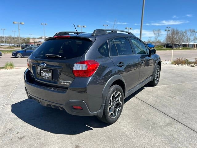 Used 2016 Subaru Crosstrek 2.0i Premium w/ Moonroof Package AWD/4WD image 8