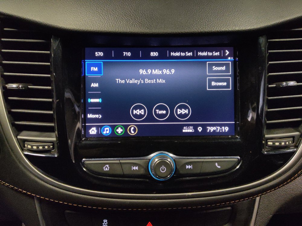 Used 2021 Chevrolet Trax LT w/ Driver Confidence Package FWD image 25