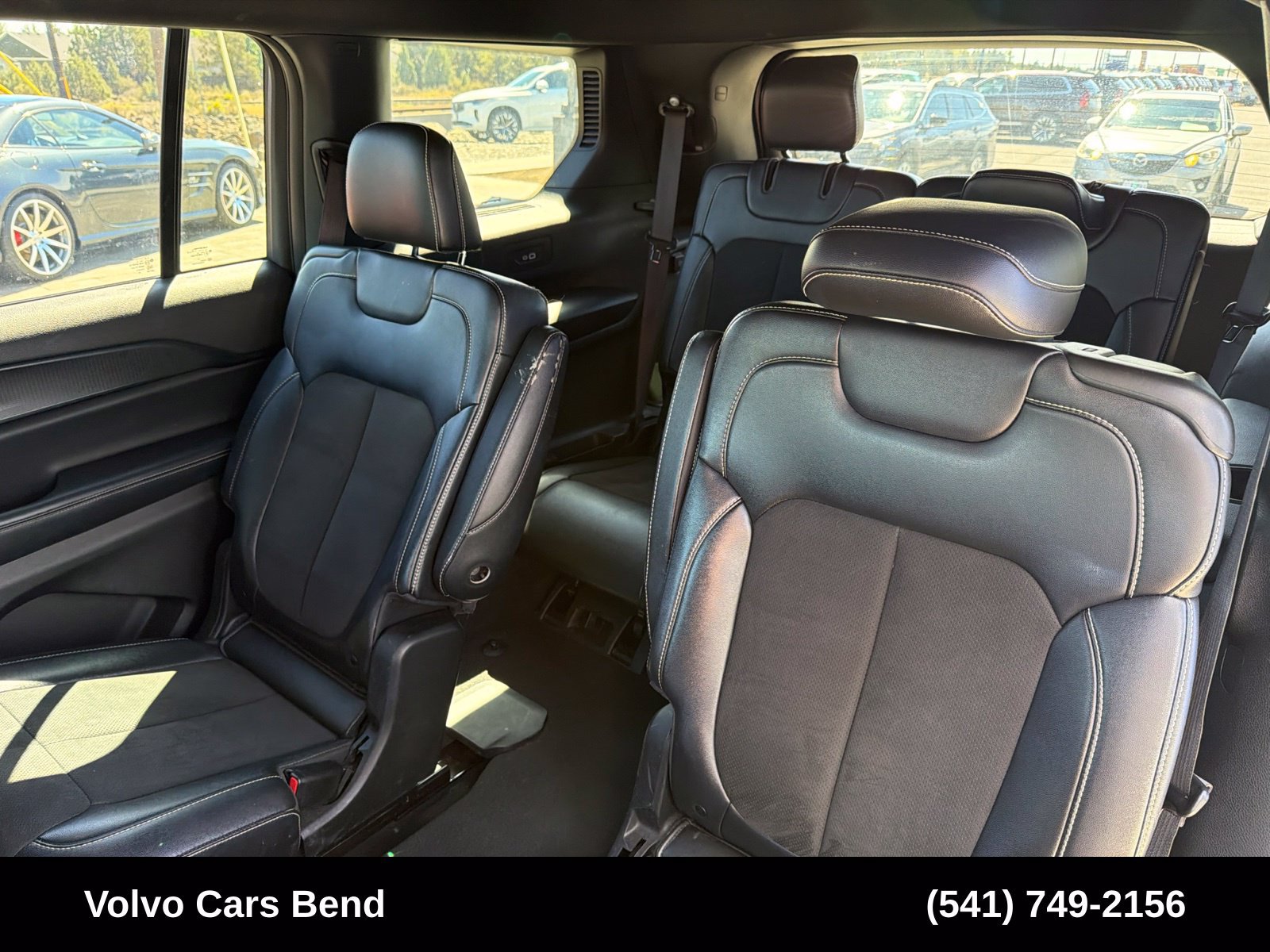 Used 2023 Jeep Grand Cherokee L Laredo AWD/4WD image 22