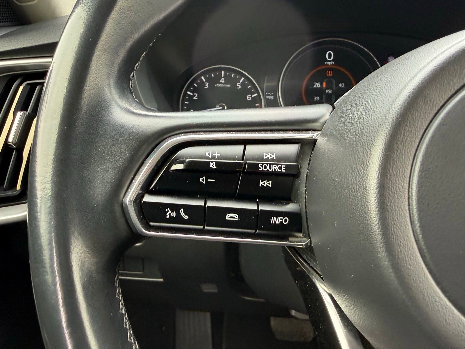 Used 2024 MAZDA CX-90 3.3 Turbo w/ Select Package image 18