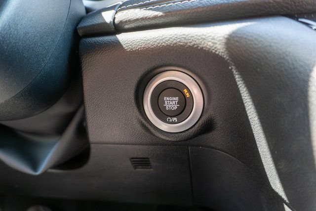 New 2027 Chrysler Pacifica Select FWD image 20