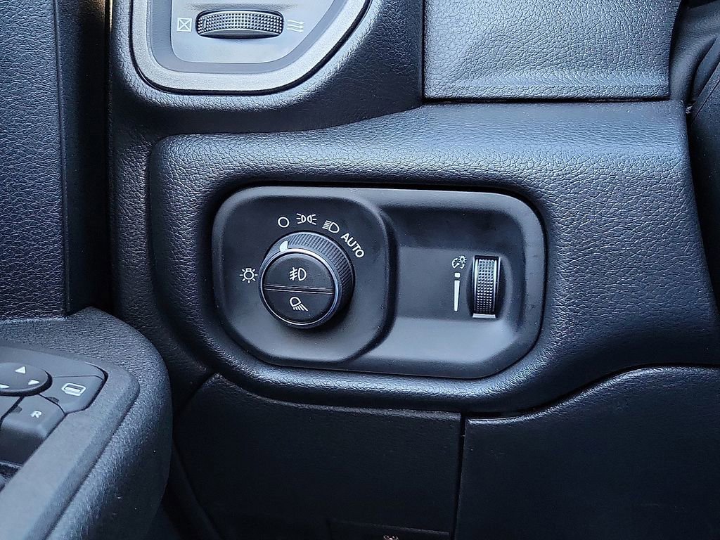 New 2026 RAM 3500 Tradesman image 14