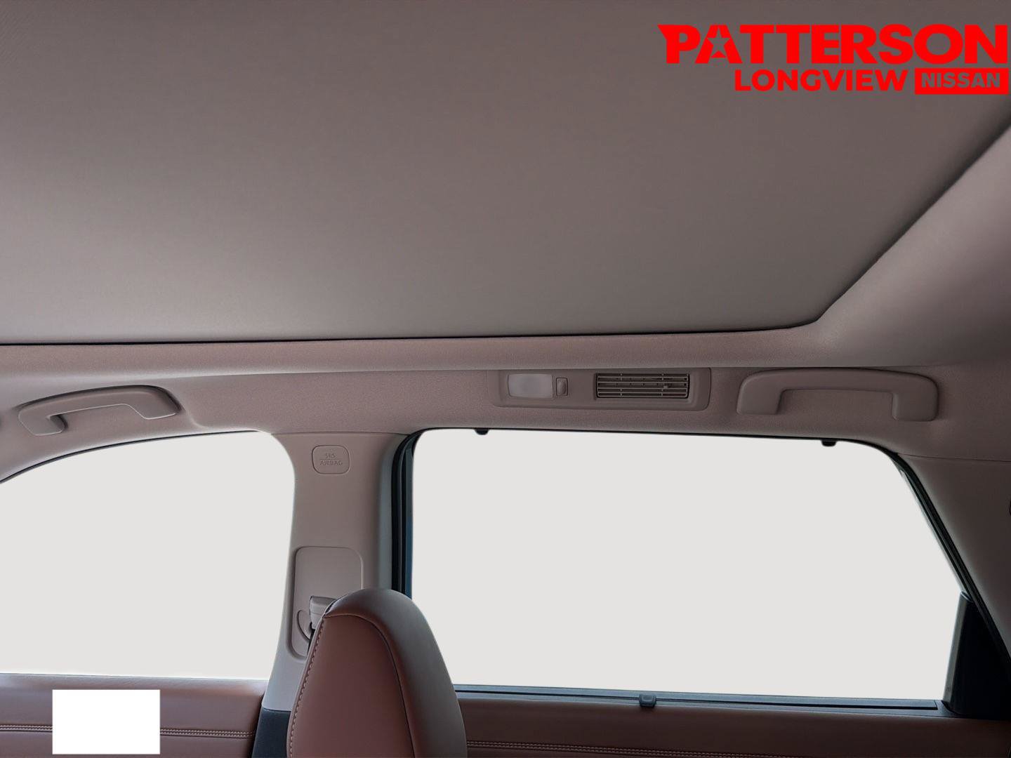 Used 2026 Nissan Pathfinder Platinum FWD image 7