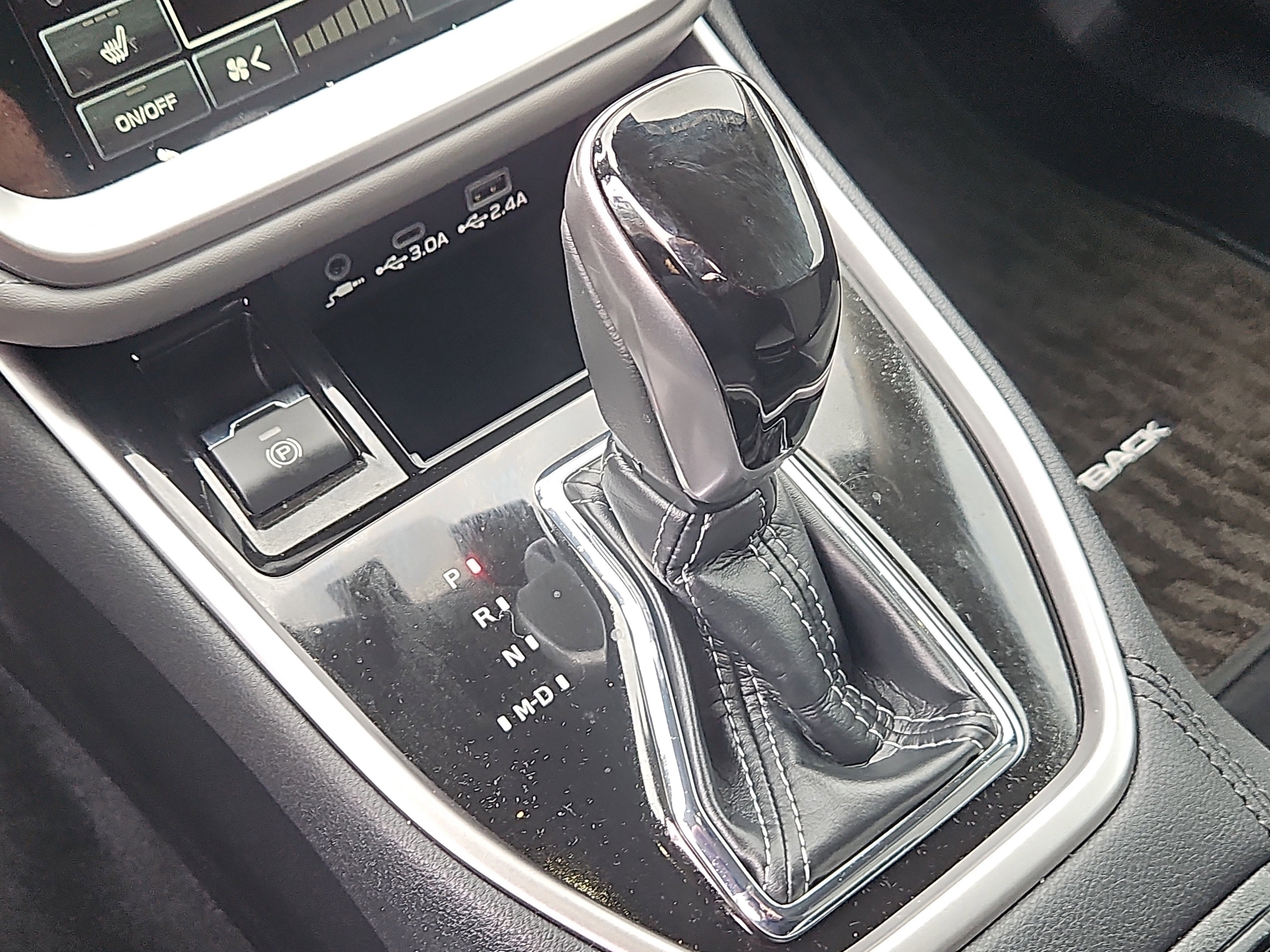 Certified 2025 Subaru Outback Premium image 17