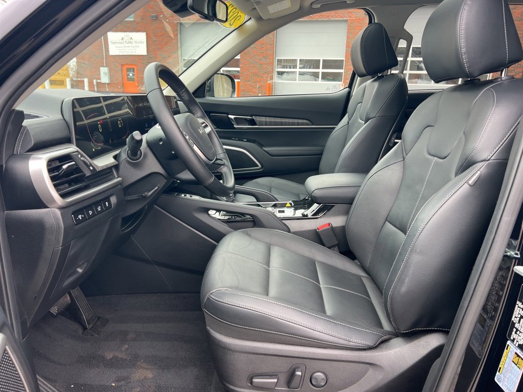 Certified 2023 Kia Telluride EX image 11