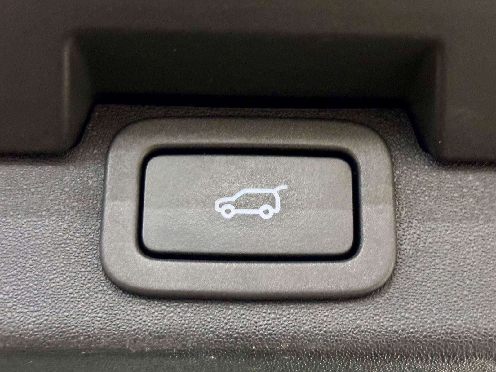 Used 2017 Land Rover Discovery HSE Luxury AWD/4WD image 50