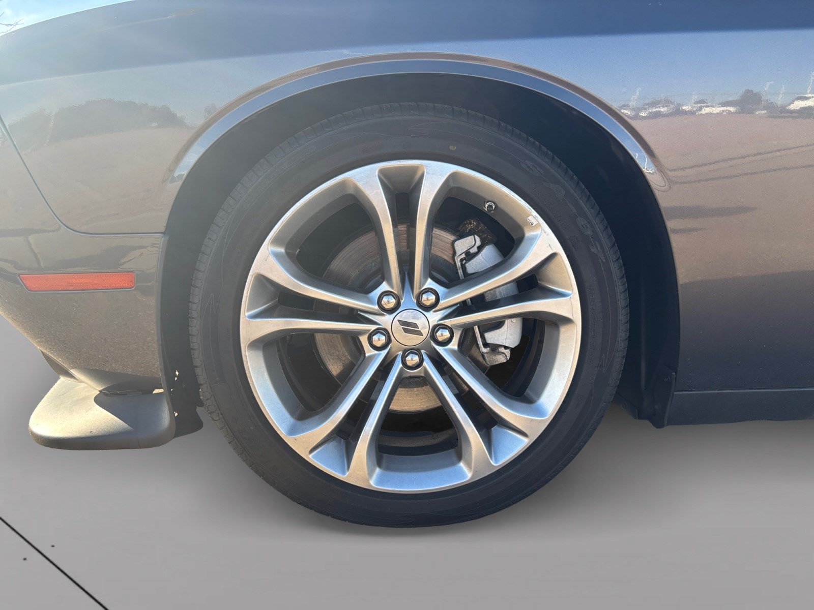 Used 2022 Dodge Challenger GT w/ Plus Package RWD image 9