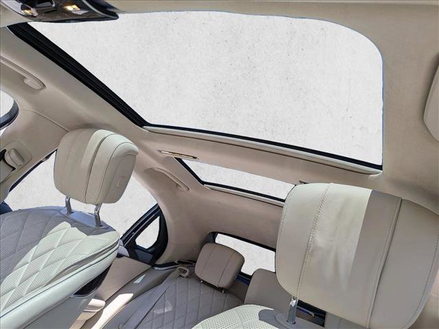 Used 2022 Mercedes-Benz S 500 4MATIC image 16