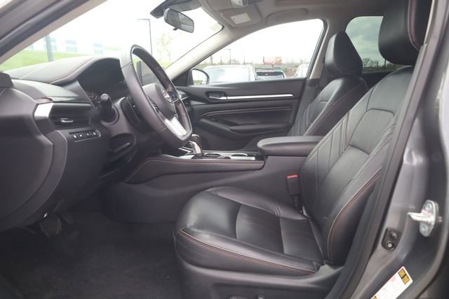 Used 2023 Nissan Altima 2.0 SR image 5