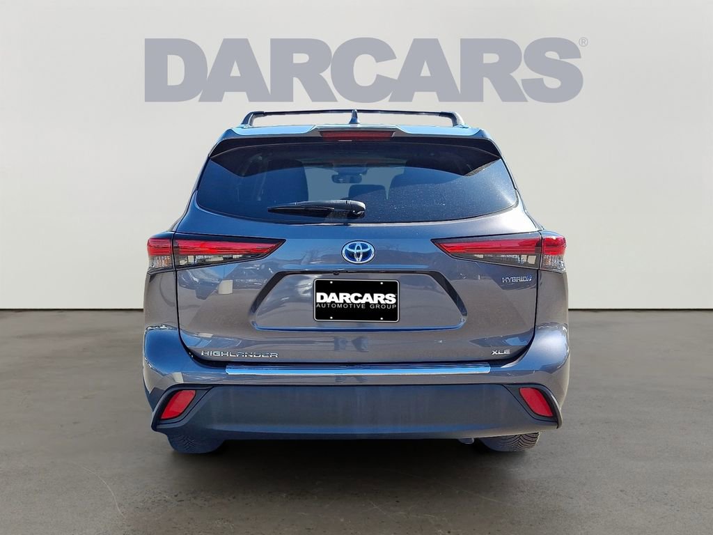 Used 2020 Toyota Highlander XLE image 5