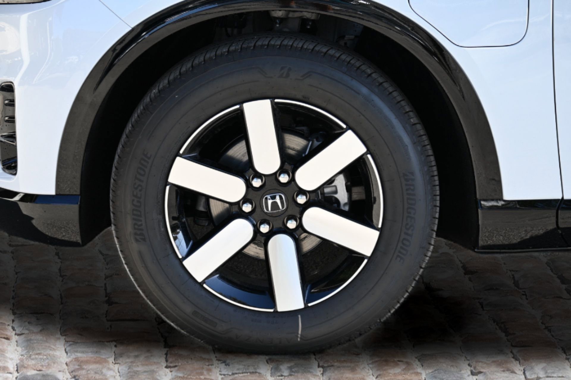 New 2026 Honda Prologue Touring image 34