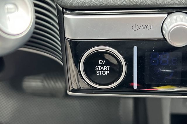 Certified 2024 Hyundai Ioniq 5 SEL AWD/4WD image 29
