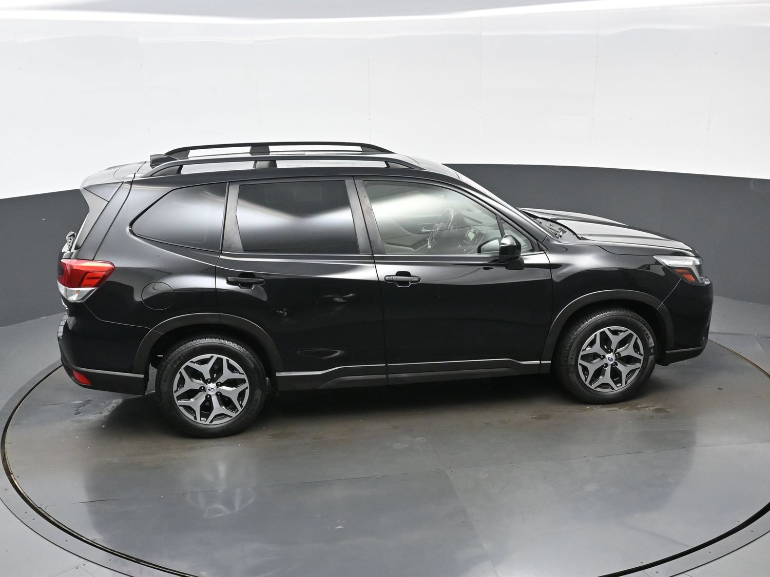Used 2020 Subaru Forester Premium w/ Popular Package #1 AWD/4WD image 44