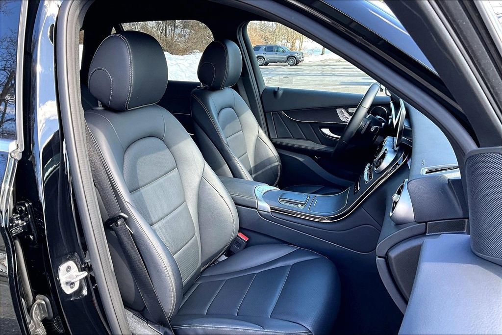 Certified 2022 Mercedes-Benz GLC 300 4MATIC image 7