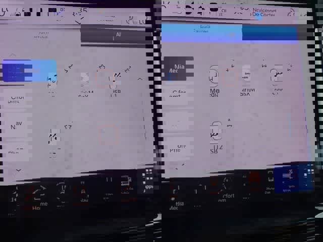 Used 2023 Jeep Grand Cherokee Limited image 29