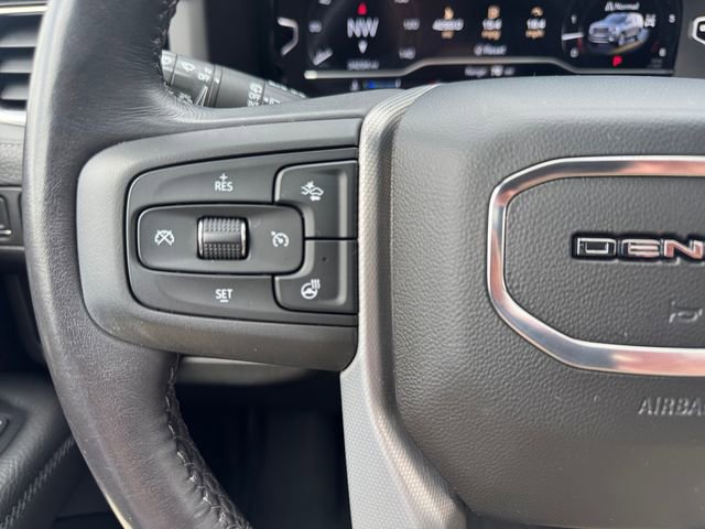 Used 2023 GMC Yukon Denali image 14