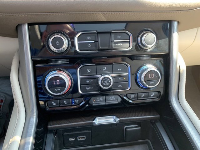 Used 2023 GMC Yukon Denali image 34