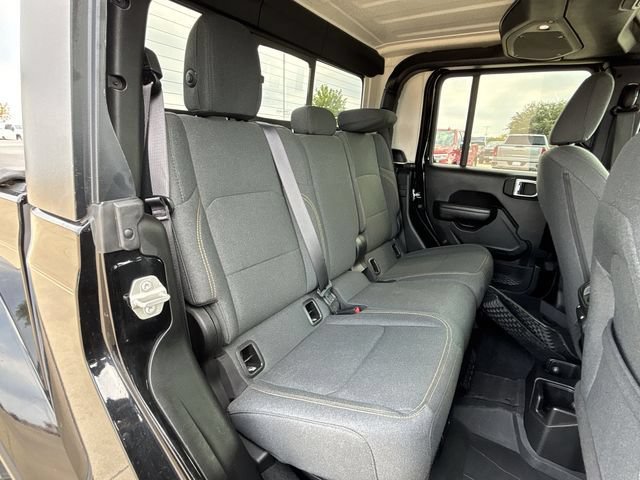 Used 2024 Jeep Gladiator Sport AWD/4WD image 27