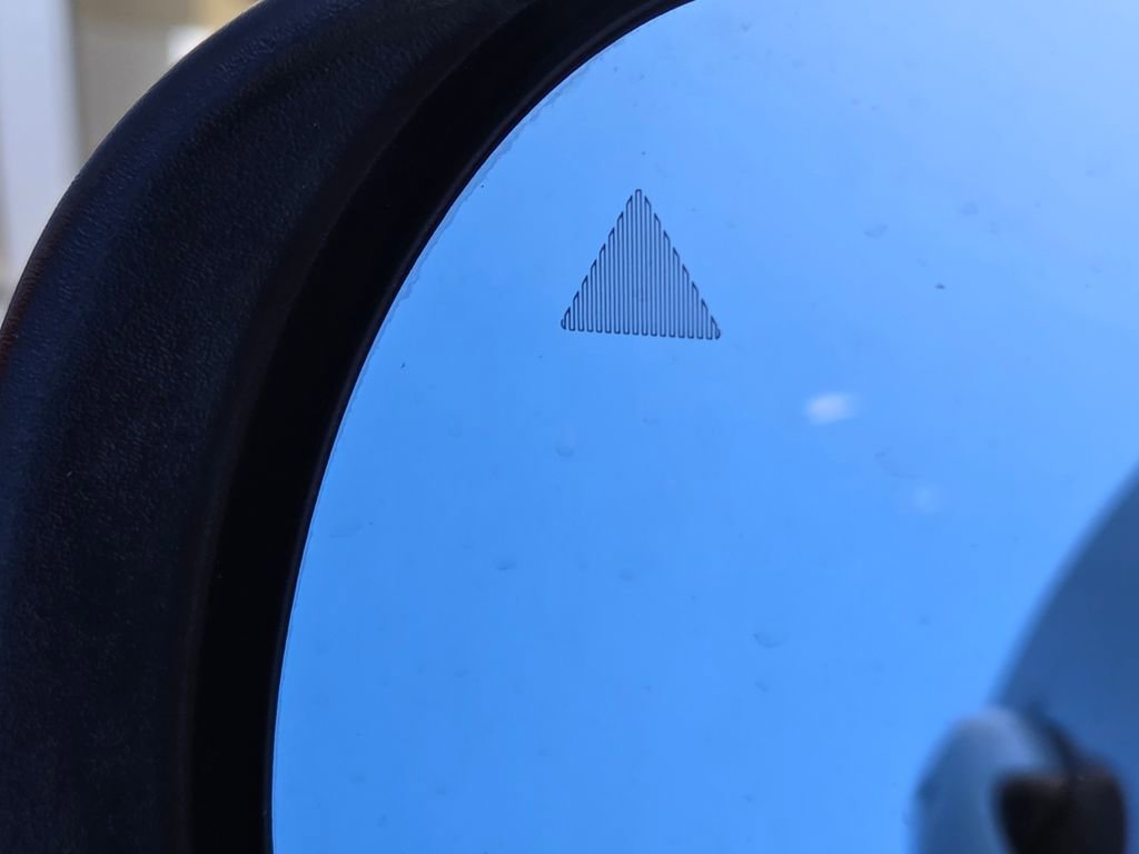 Used 2019 Jeep Cherokee Latitude Plus w/ Comfort/Convenience Group image 32