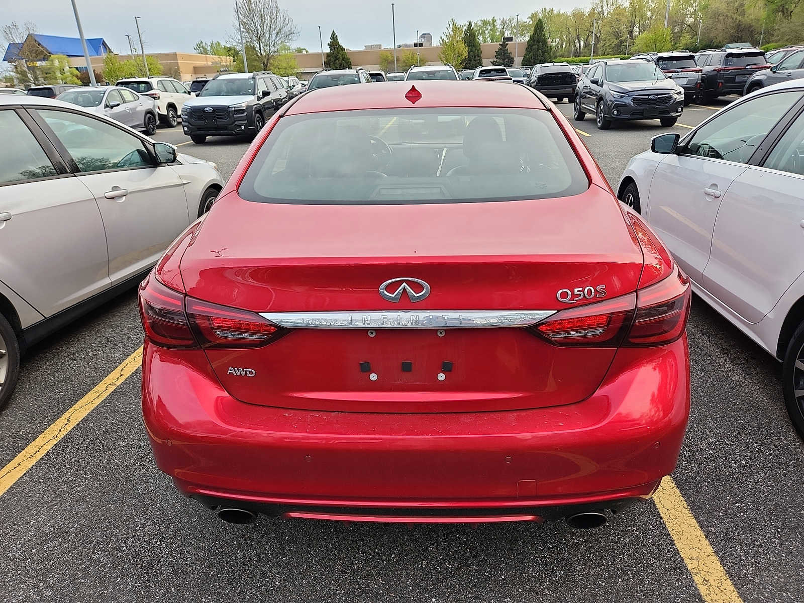 Used 2018 INFINITI Q50 Red Sport 400 w/ Sensory Package (Sport) AWD/4WD image 5
