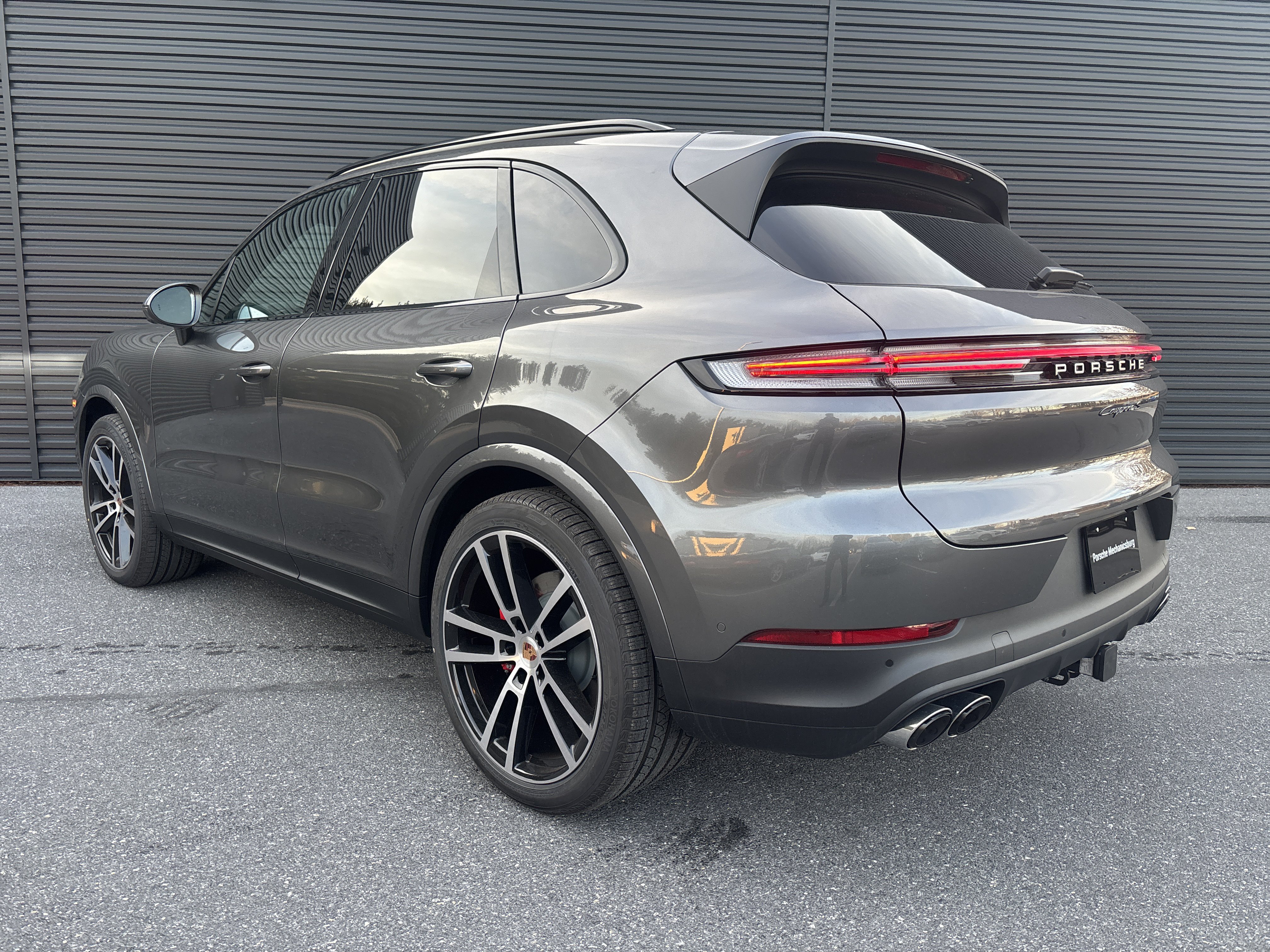 New 2026 Porsche Cayenne S AWD/4WD image 3