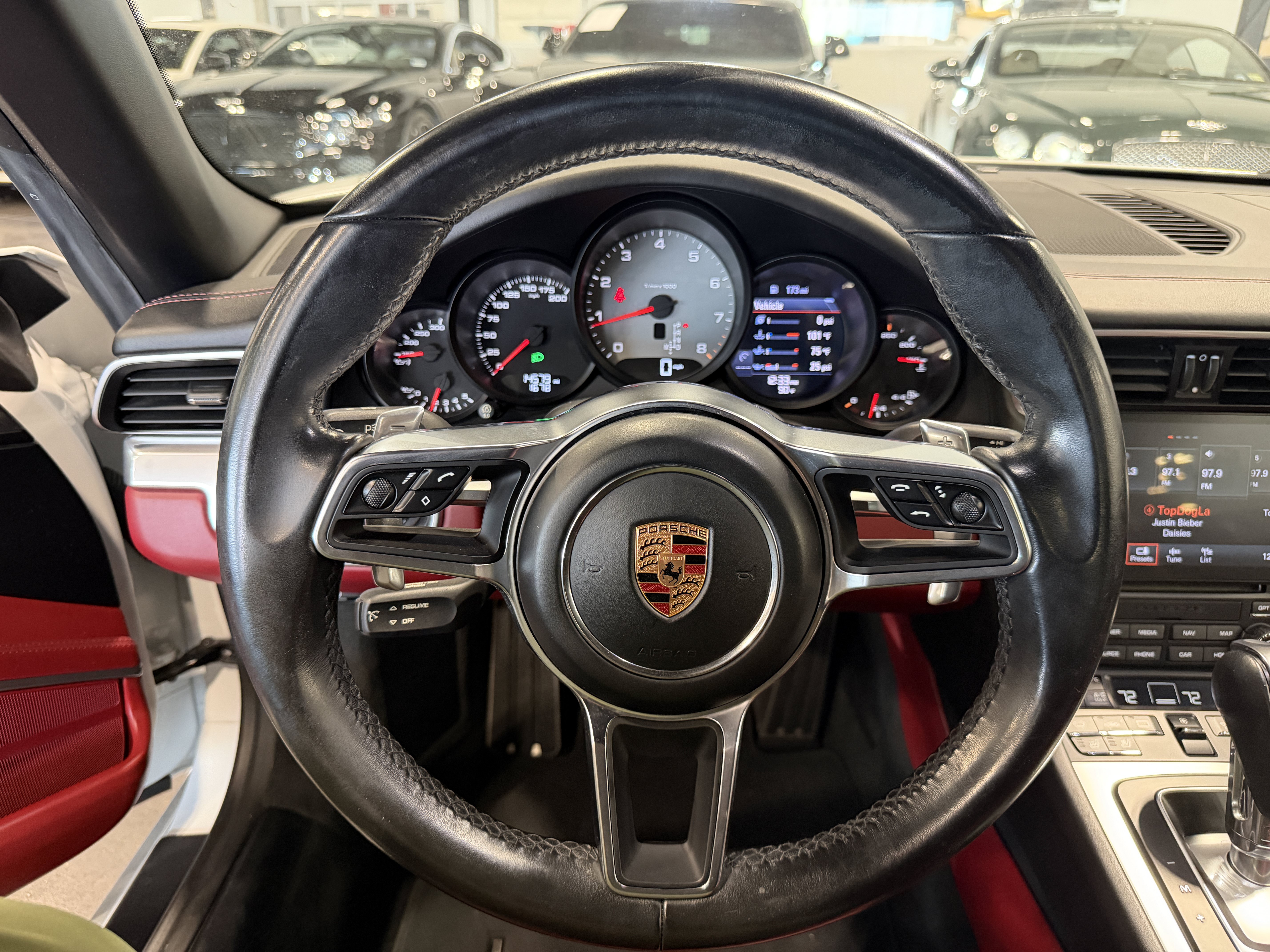 Used 2018 Porsche 911 Carrera S RWD image 12