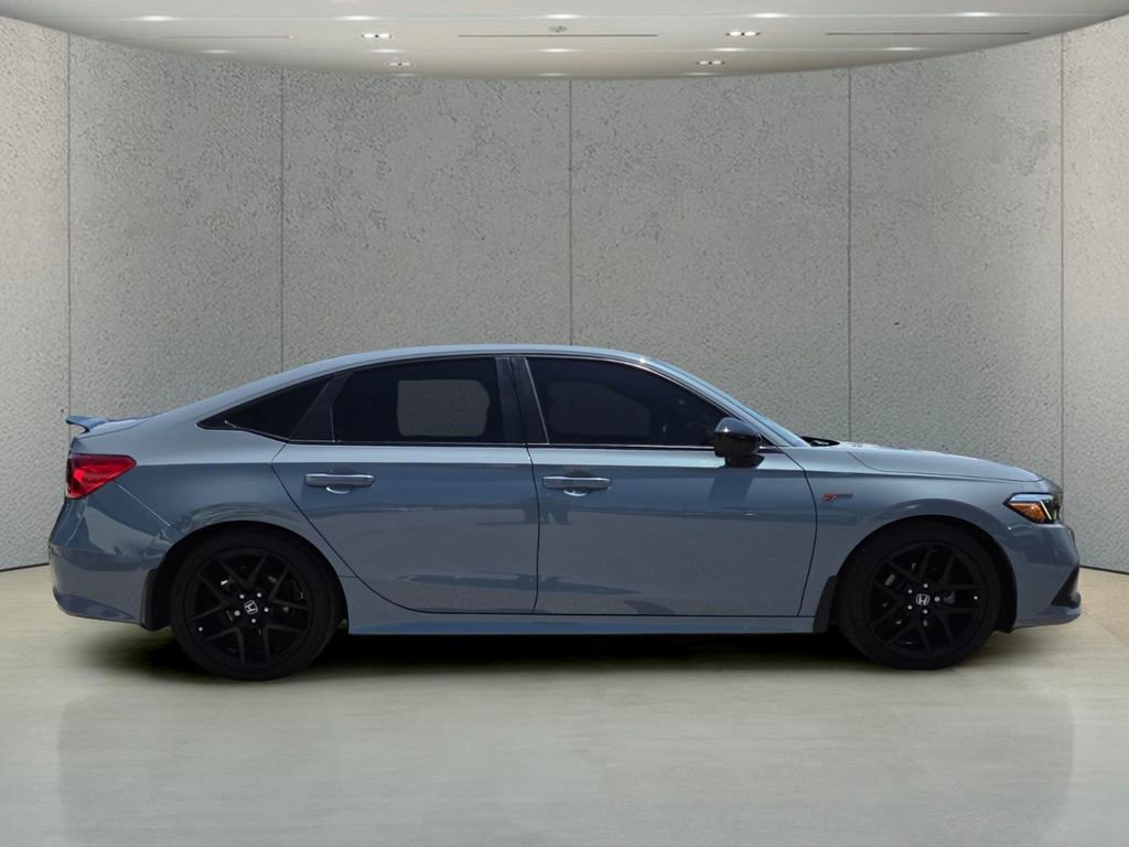 Used 2024 Honda Civic Sport image 2