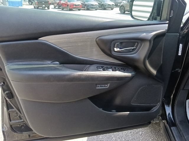 Used 2016 Nissan Murano SL FWD image 11
