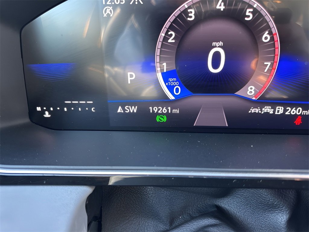 Used 2025 Volkswagen Jetta SE image 24