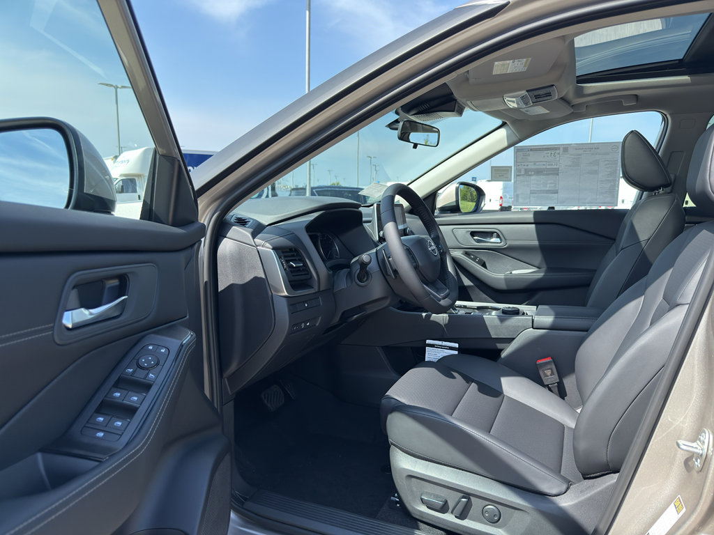 New 2026 Nissan Rogue SV w/ SV Premium Package image 11