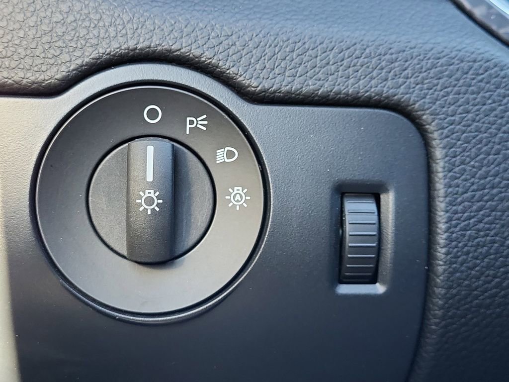 Used 2013 Ford Mustang Boss 302 w/ Boss 302 Accessory Pkg image 23