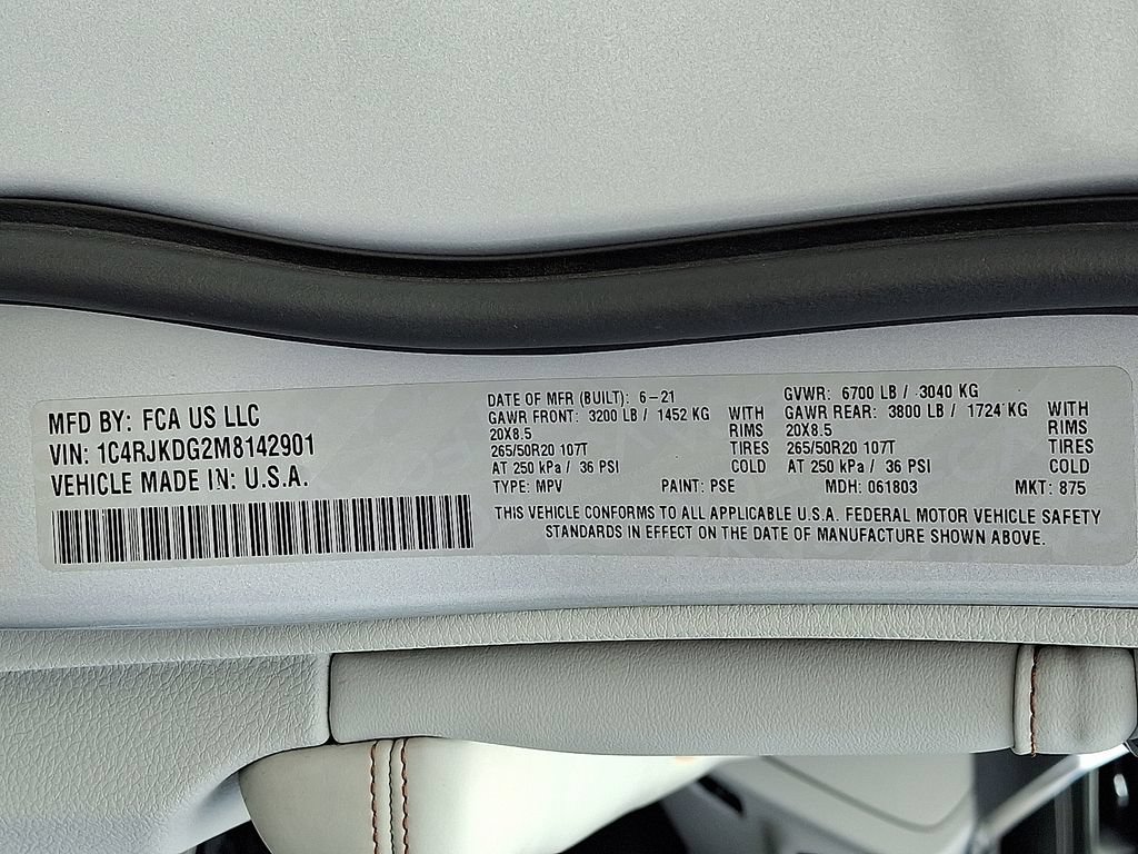 Used 2021 Jeep Grand Cherokee L Overland w/ Luxury Tech Group IV AWD/4WD image 31