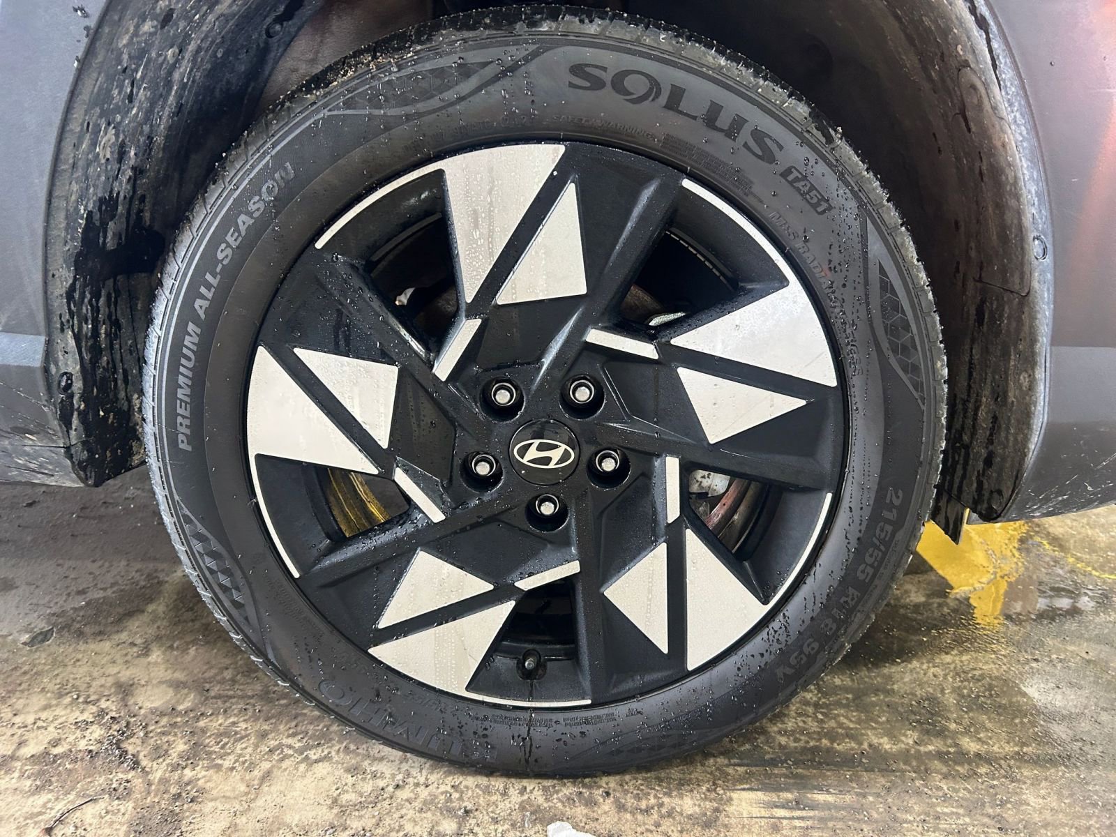 Used 2025 Hyundai Kona SEL image 31