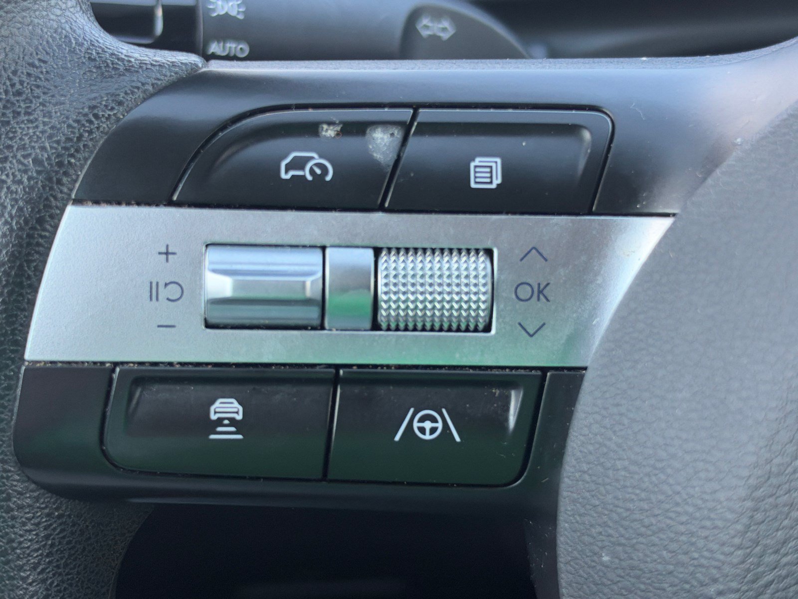 Used 2025 Hyundai Tucson SEL AWD/4WD image 25