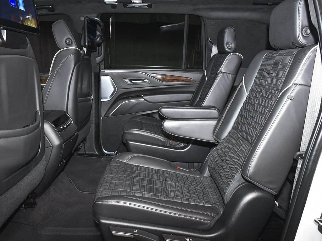 Used 2023 Cadillac Escalade ESV Sport Platinum AWD/4WD image 49
