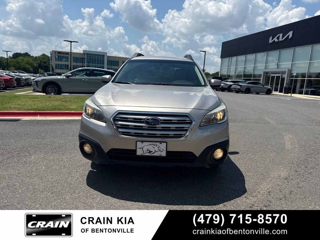 Used 2016 Subaru Outback 2.5i Premium AWD/4WD image 7