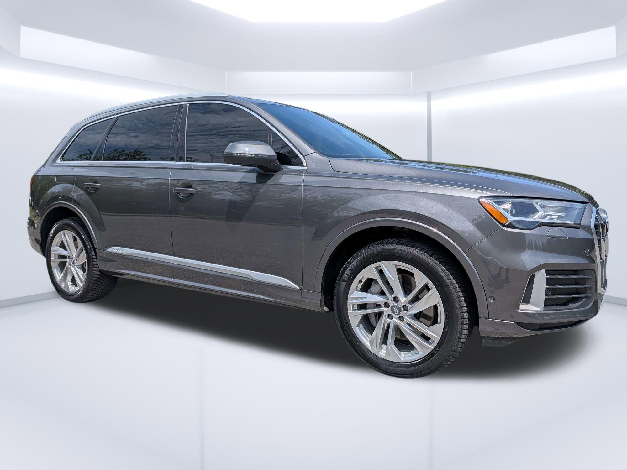 Used 2020 Audi Q7 2.0T Premium Plus w/ Premium Plus Package AWD/4WD video 1