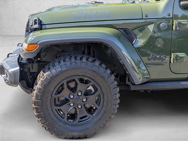 Used 2023 Jeep Gladiator Willys image 14