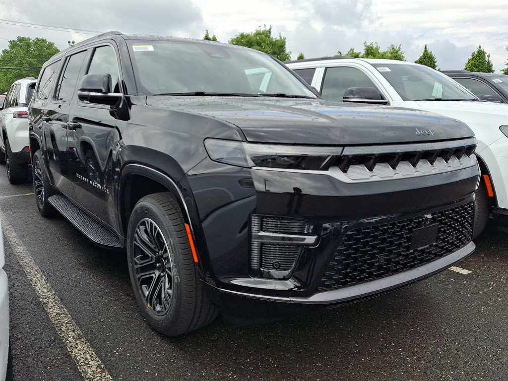 New 2026 Jeep Grand Wagoneer L 4WD w/ Premium Group I image 3
