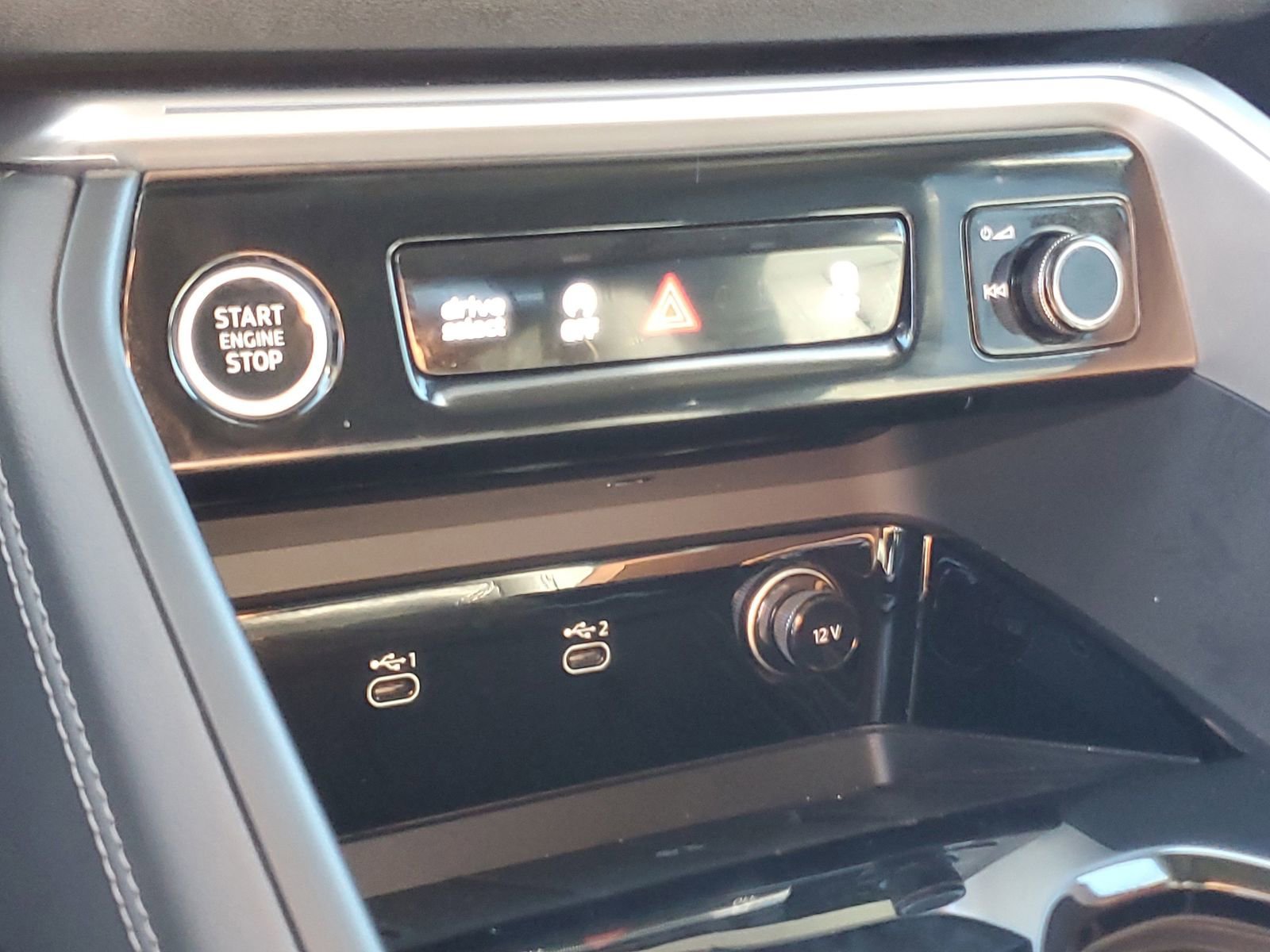 Used 2025 Audi Q5 Premium Plus w/ Premium Plus image 28