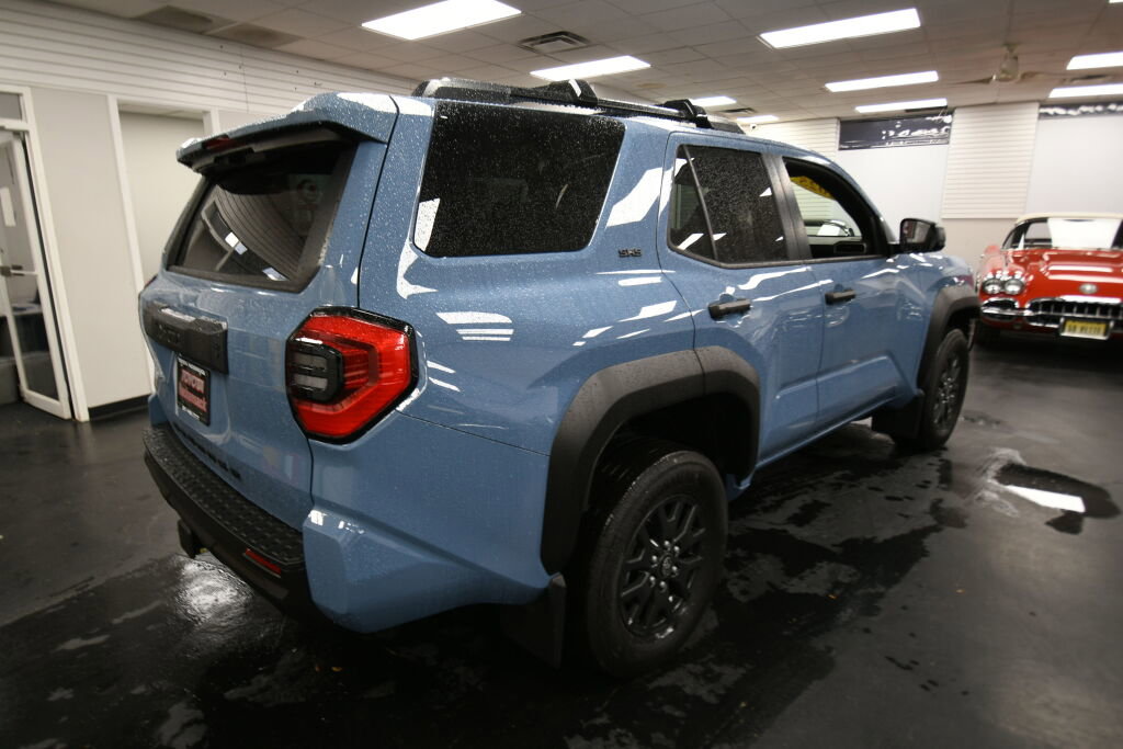 Used 2025 Toyota 4Runner SR5 image 7