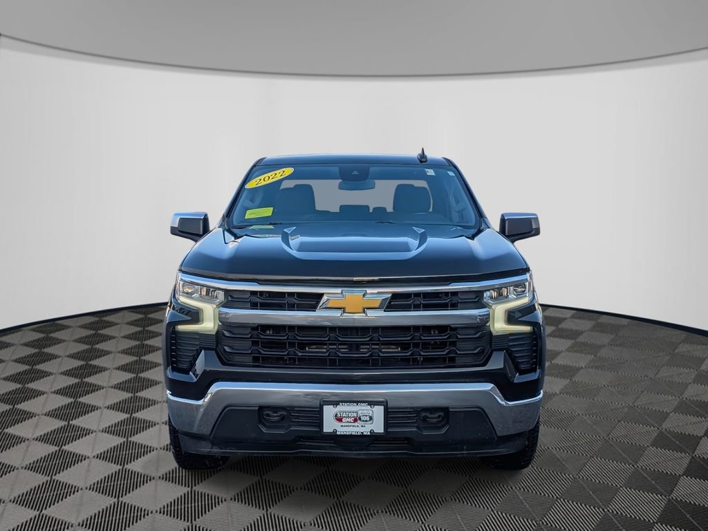 Used 2022 Chevrolet Silverado 1500 LT image 2