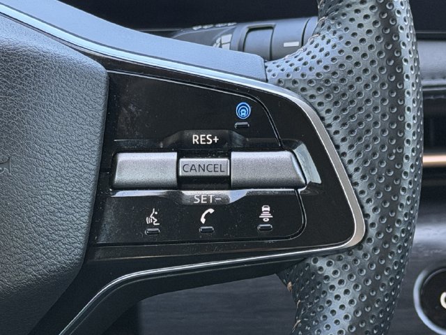 Used 2025 Nissan Ariya FWD image 13