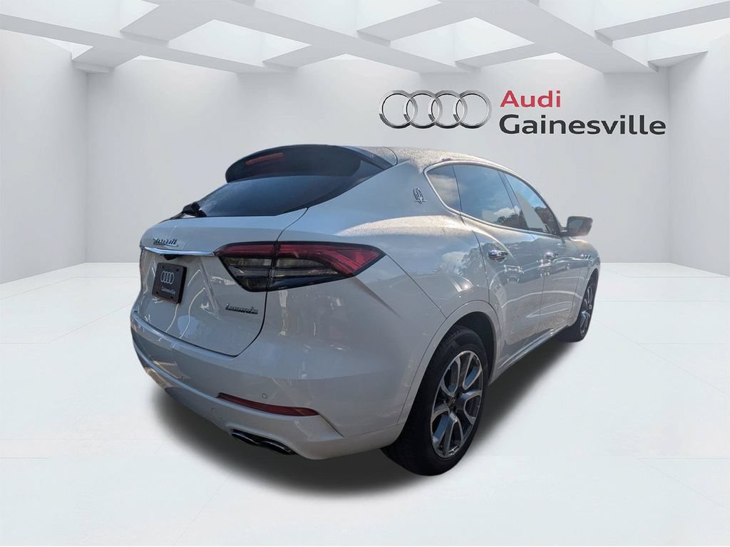 Used 2021 Maserati Levante S AWD/4WD image 2