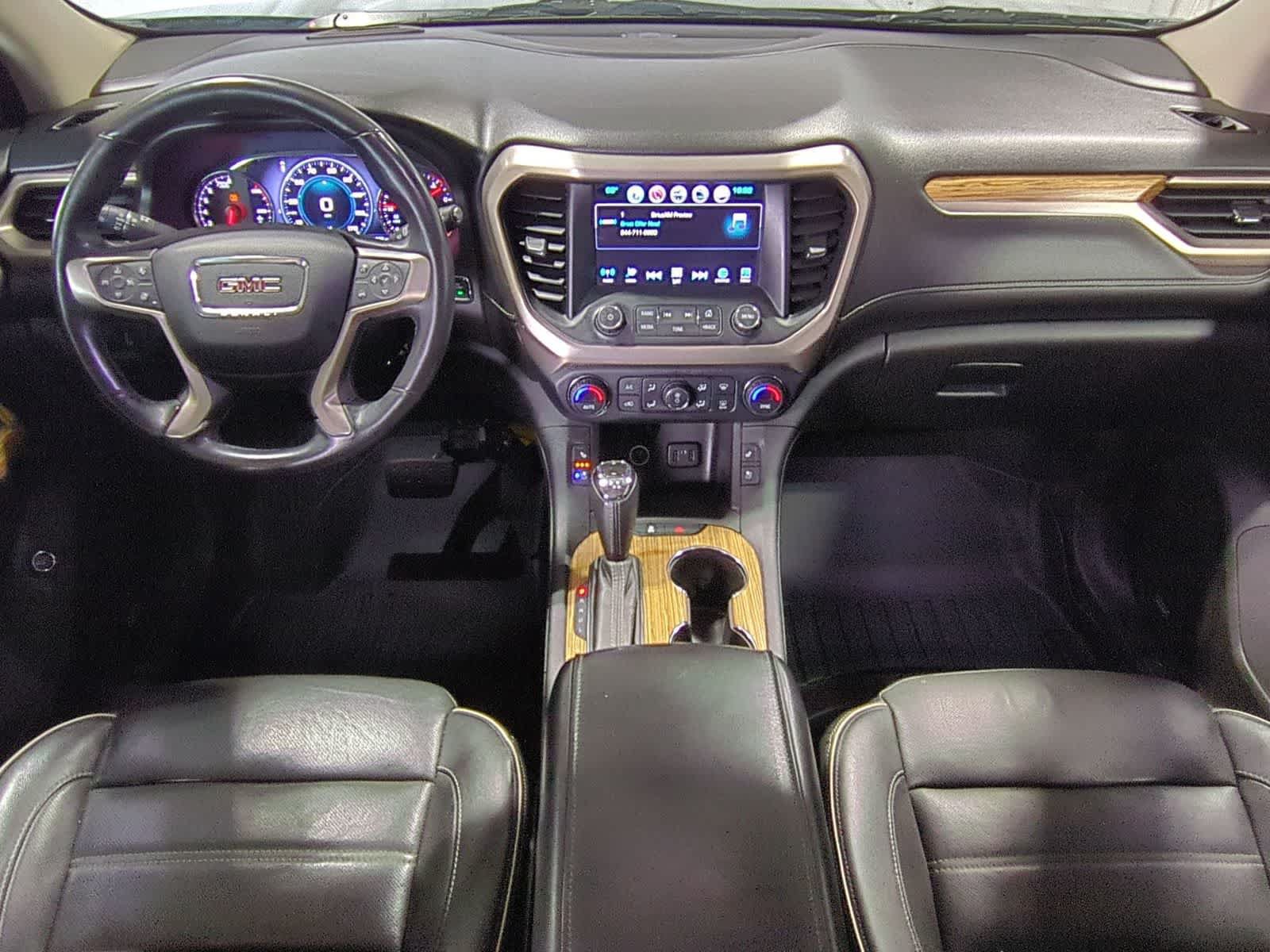 Used 2017 GMC Acadia Denali w/ Technology Package AWD/4WD image 15